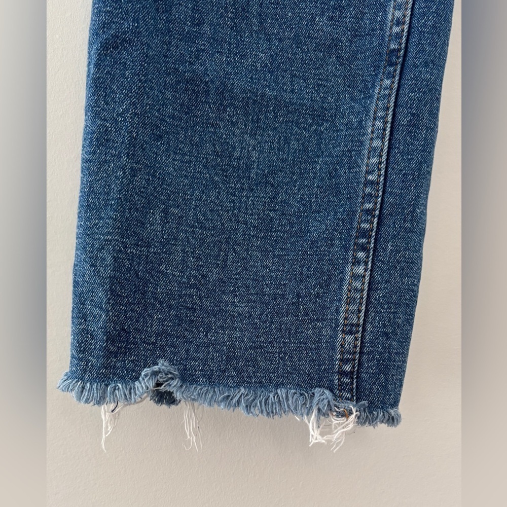 Abercrombie & Fitch Woman Size 26 Short‎ Zoe Natural Rise Ankle Straight Jean - Picture 5 of 11